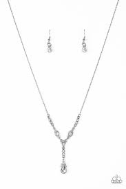 Be Adored Jewelry Diva Dazzle White Paparazzi Necklace