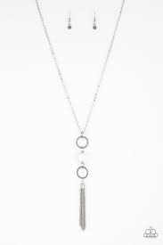 Be Adored Jewelry Diva In Diamonds Silver Paparazzi Necklace