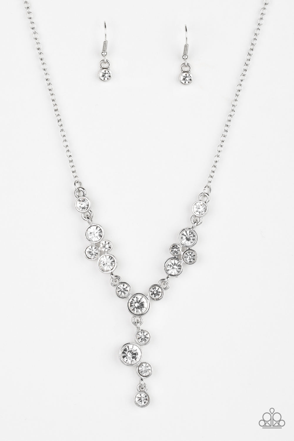 Five-Star Starlet - Paparazzi White Necklace - Be Adored Jewelry