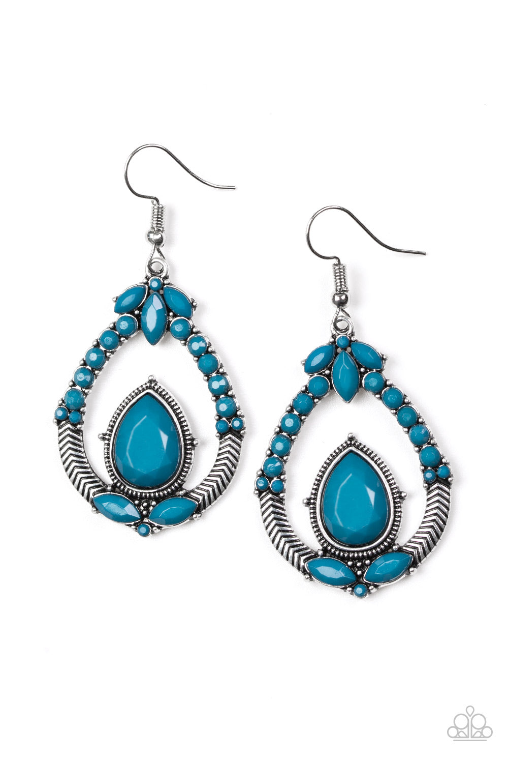 Paparazzi Accessories Vogue Voyager - Blue Earring - Be Adored Jewelry