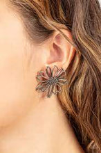 Load image into Gallery viewer, Be Adored Jewelry Artisan Arbor Silver Paparazzi Post Earring