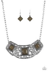 Feeling Inde-PENDENT - Paparazzi Green Necklace - Be Adored Jewelry
