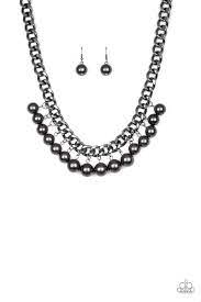 Be Adored Jewelry Get Off My Runway Black Paparazzi Necklace 