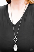 Load image into Gallery viewer, Lookin&#39; Like A Million - Paparazzi Black Necklace - Be Adored Jewelry