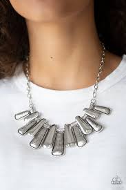 MANE Up - Paparazzi Silver Necklace - Be Adored Jewelry