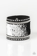 Load image into Gallery viewer, Paparazzi Accessories MERMAIDS Have More Fun - Black Bracelet - Be Adored Jewelry