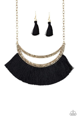 Be Adored Jewelry The Mane Event Gold Paparazzi Necklace