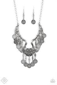 Treasure Temptress - Paparazzi Silver Necklace - Be Adored Jewelry