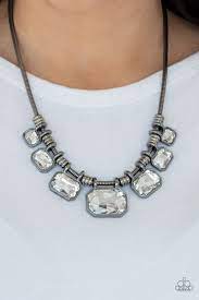 Be Adored Jewelry Urban Extravagance Black Paparazzi Necklace 