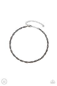 Be Adored Jewelry Urban Underdog Black Paparazzi Choker 
