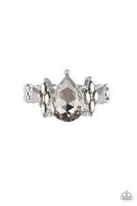 Paparazzi Yas Queen - Silver Ring - Be Adored Jewelry